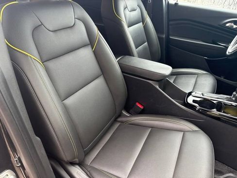 Certified 2025 Chevrolet Trax ACTIV w/ Driver Confidence Package FWD image 25