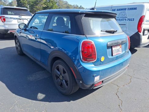 Used 2023 MINI Cooper SE FWD image 4