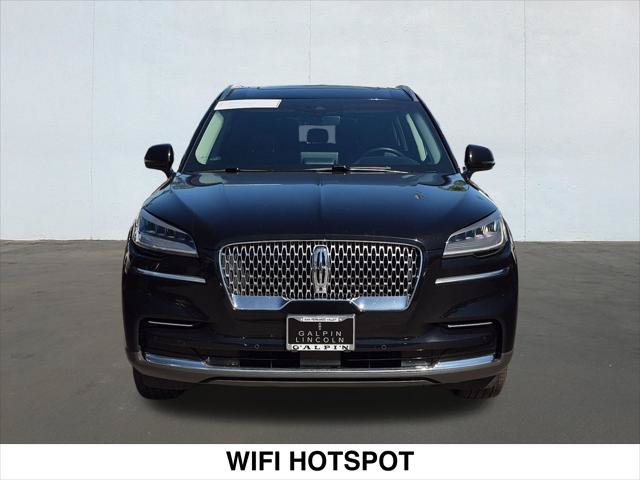 Certified 2023 Lincoln Aviator Reserve w/ Elements Package Plus AWD/4WD image 2