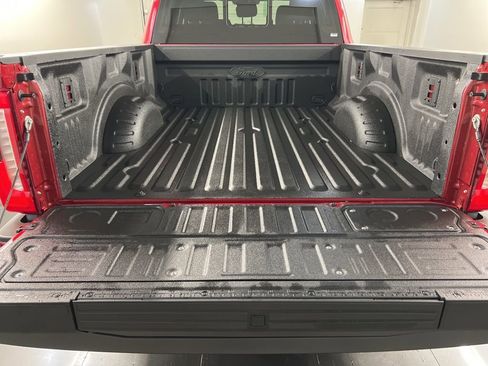 New 2026 Ford F250 XLT w/ XLT Premium Package AWD/4WD image 37