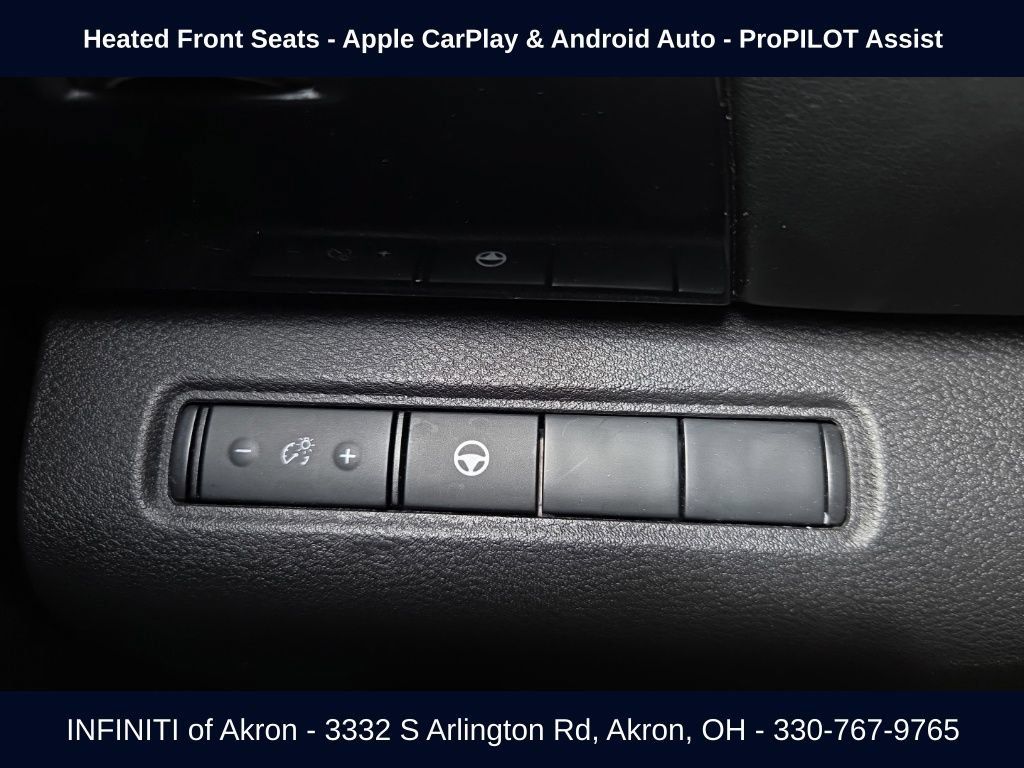Used 2024 Nissan Pathfinder SV AWD/4WD image 33