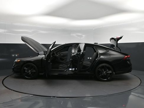 Used 2023 Honda Accord Sport image 46