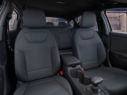 New 2026 Kia K4 LXS FWD image 15