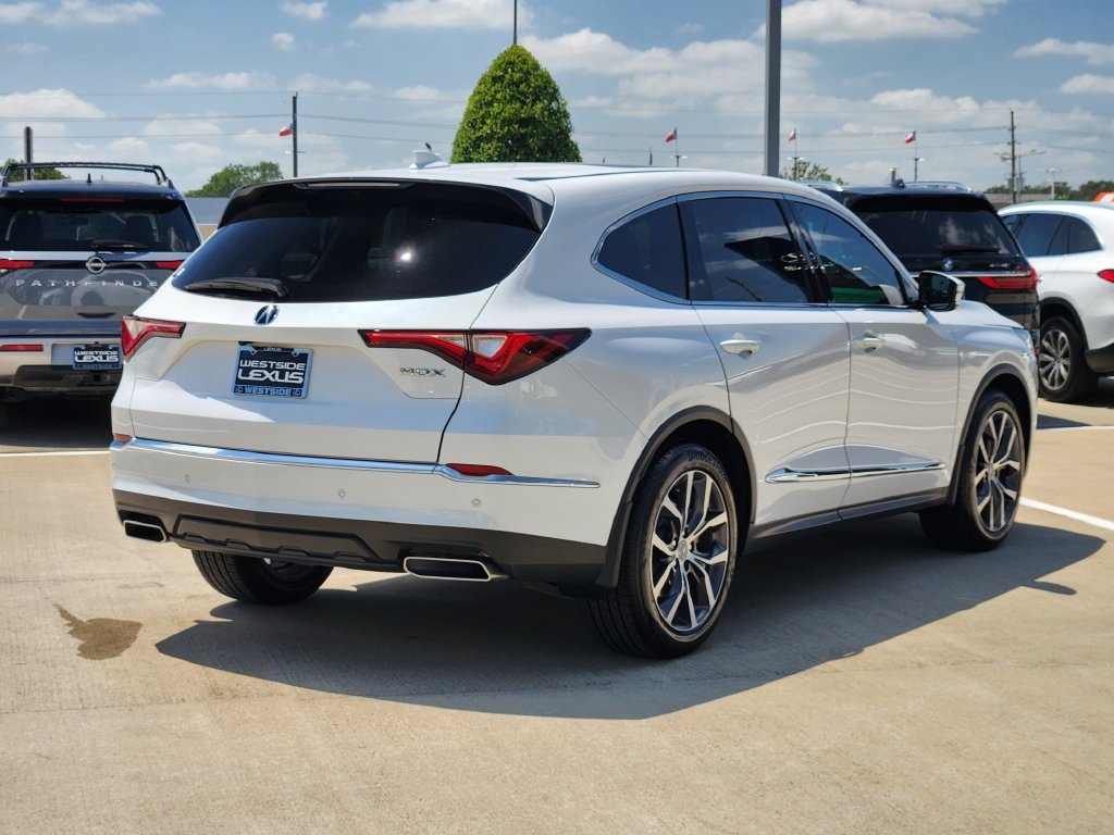 Used 2023 Acura MDX w/ Technology Package FWD image 7