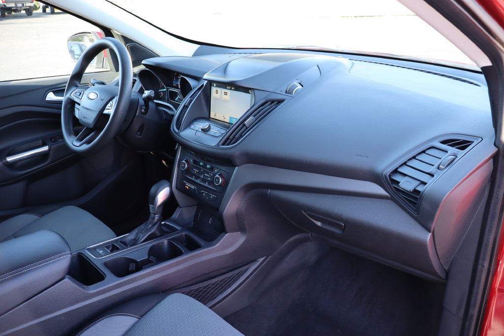 Used 2019 Ford Escape SE FWD image 33