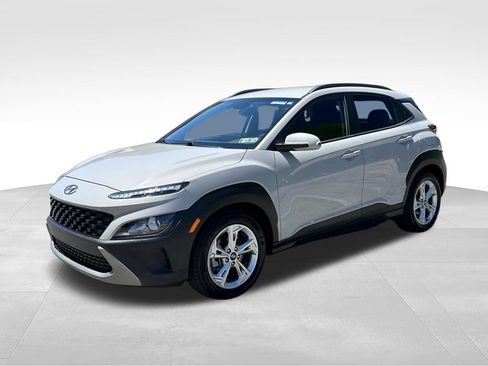 Certified 2022 Hyundai Kona SEL AWD/4WD image 3