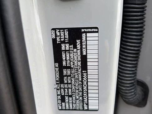 Certified 2022 Porsche Cayenne Platinum Edition AWD/4WD image 17