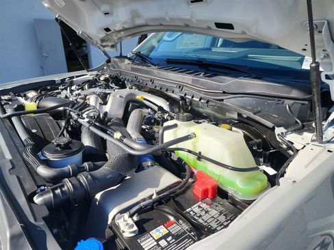 New 2025 Ford F250 Lariat w/ Lariat Ultimate Package image 13