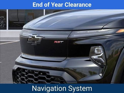 New 2024 Chevrolet Silverado EV RST image 15