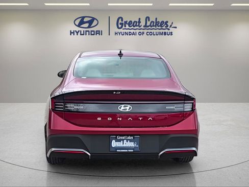 New 2026 Hyundai Sonata SE FWD image 4