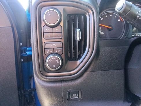 Used 2023 Chevrolet Silverado 1500 Custom Trail Boss w/ LPO, Dark Essentials Package image 17