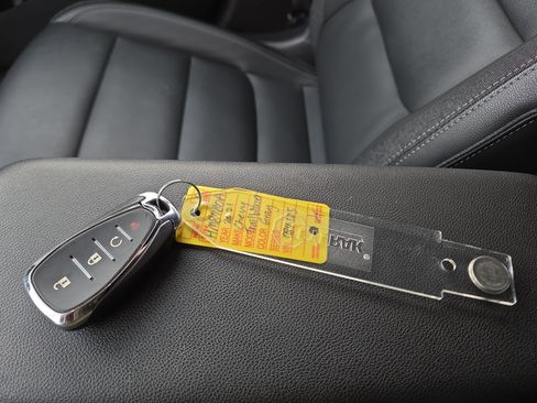 Used 2021 Chevrolet TrailBlazer ACTIV w/ Technology Package image 28