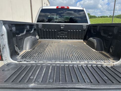 Used 2018 Chevrolet Silverado 1500 LT w/ All Star Edition AWD/4WD image 30