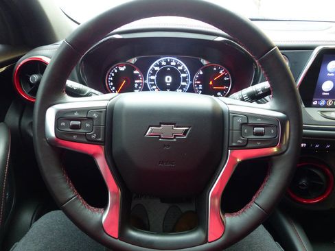 Used 2022 Chevrolet Blazer RS AWD/4WD image 28