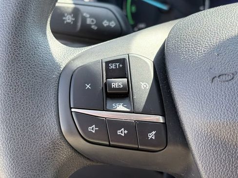 Used 2021 Ford Escape SE FWD image 13