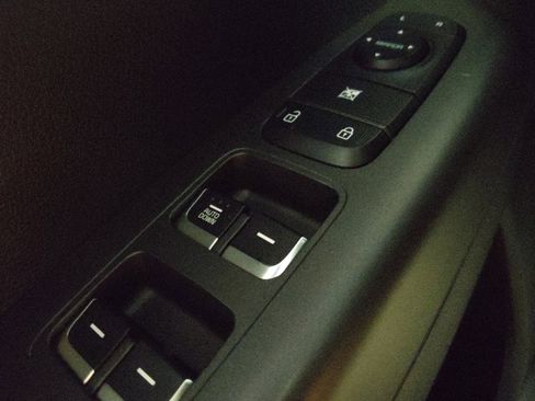 Used 2021 Kia Sportage LX image 27