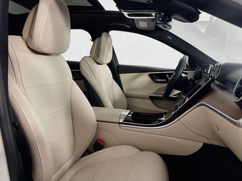 Certified 2023 Mercedes-Benz C 300 Sedan image 8