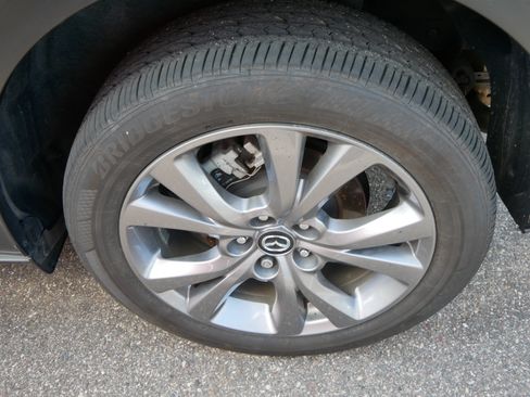 Used 2024 MAZDA CX-30 AWD 2.5 S w/ Preferred Package image 5