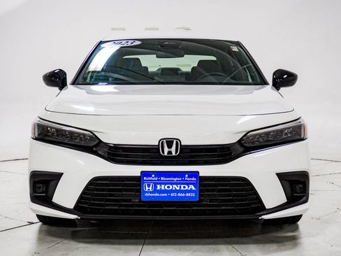 Used 2023 Honda Civic Sport image 15