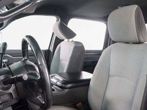 Used 2023 RAM 2500 Big Horn w/ Level 1 Equipment Group image 25