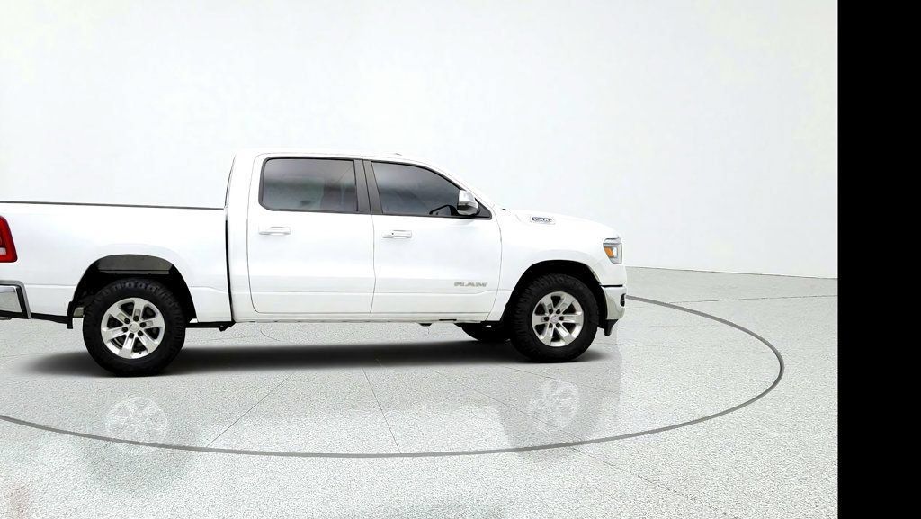 Used 2023 RAM 1500 Laramie AWD/4WD image 4