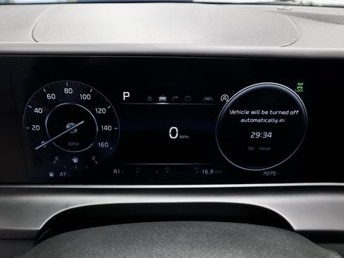 Used 2025 Kia Seltos EX w/ EX Sunroof Package image 33