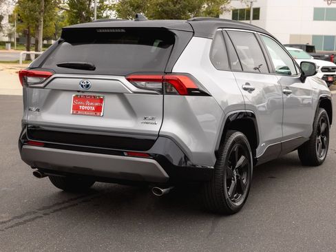 Certified 2020 Toyota RAV4 XSE w/ XSE Grade Weather Package AWD/4WD image 5