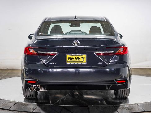 New 2026 Toyota Camry SE image 5