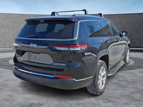 Used 2022 Jeep Grand Cherokee L Limited w/ Luxury Tech Group II image 10