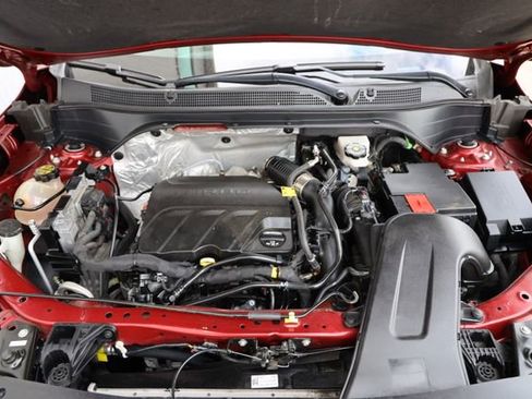 Used 2024 Chevrolet Trax RS FWD image 25