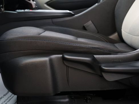 Used 2024 Chevrolet Trax LS w/ LS Convenience Package image 30