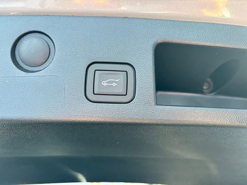 New 2026 GMC Terrain AT4 AWD/4WD image 28