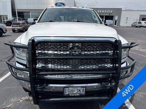 Used 2017 RAM 2500 Laramie w/ Off-Road Package AWD/4WD image 2