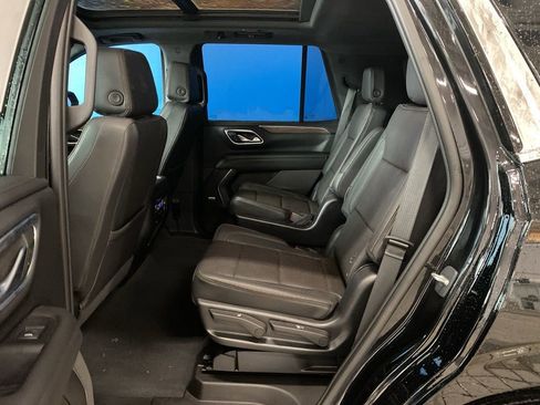 Used 2023 Chevrolet Tahoe High Country image 11