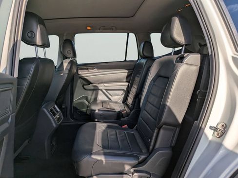 Used 2019 Volkswagen Atlas SEL Premium AWD/4WD image 17