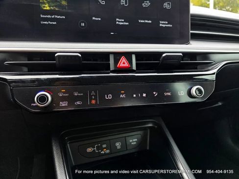 Used 2025 Kia K5 LXS FWD image 36