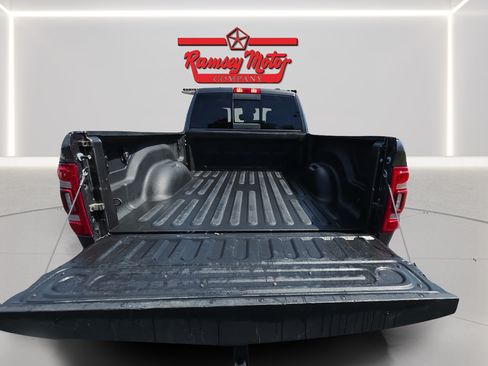Used 2024 RAM 2500 Laramie w/ Safety Group AWD/4WD image 17
