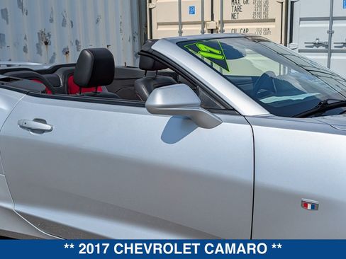 Used 2017 Chevrolet Camaro SS RWD image 11