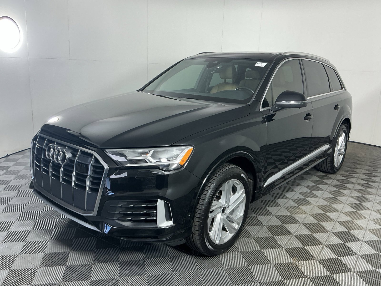 Used 2022 Audi Q7 3.0T Premium Plus AWD/4WD image 4