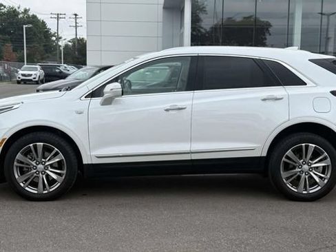 Certified 2024 Cadillac XT5 Premium Luxury AWD/4WD image 10