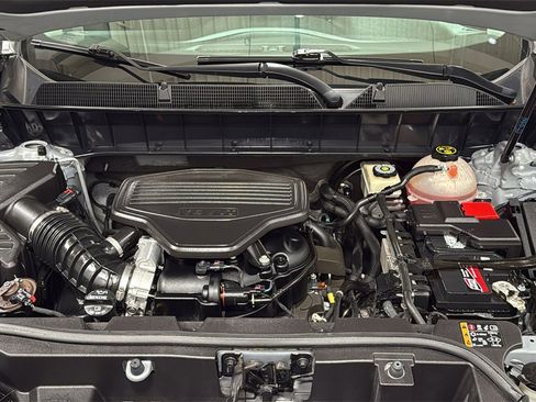 Used 2018 GMC Acadia SLE image 25