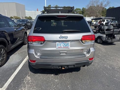 Used 2015 Jeep Grand Cherokee Laredo w/ Quick Order Package 23E image 7