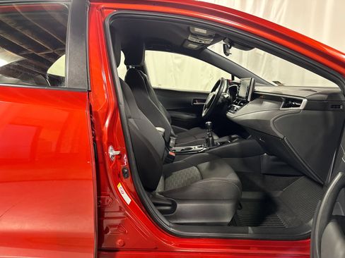 Used 2020 Toyota Corolla SE FWD image 15