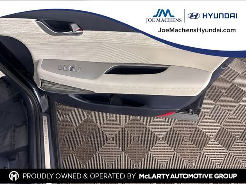 Certified 2025 Hyundai Palisade Calligraphy image 11