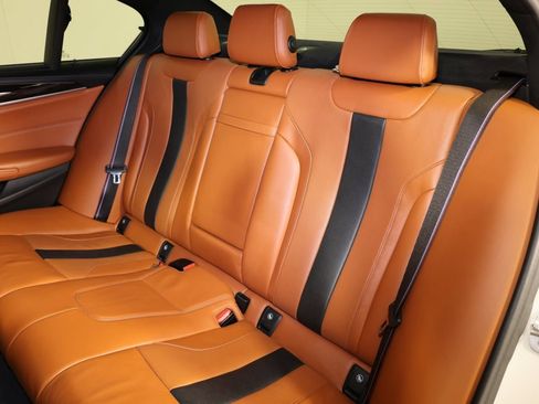 Used 2019 BMW M5 w/ Executive Package image 11