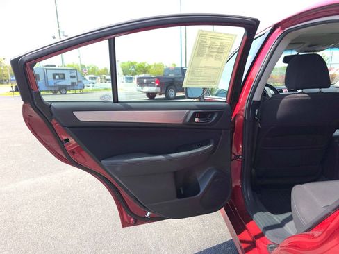 Used 2015 Subaru Legacy 2.5i Premium w/ Moonroof Package image 10