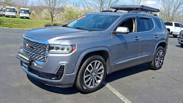 Certified 2020 GMC Acadia Denali w/ Technology Package AWD/4WD image 4