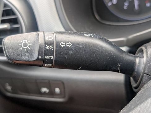 Used 2019 Hyundai Kona SE FWD image 30