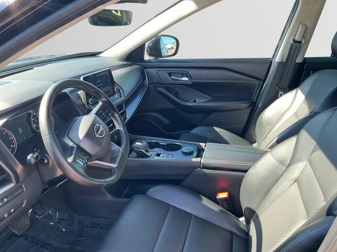 Used 2026 Nissan Rogue Dark Armor AWD/4WD image 9