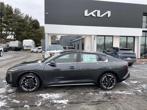 New 2025 Kia K4 GT-Line image 2